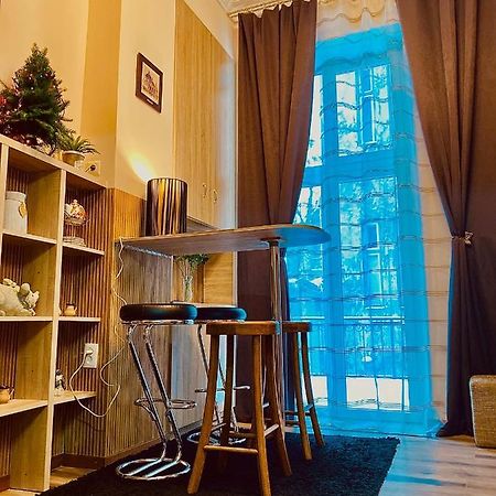 Apartment On Pekarska Street Lviv Eksteriør bilde